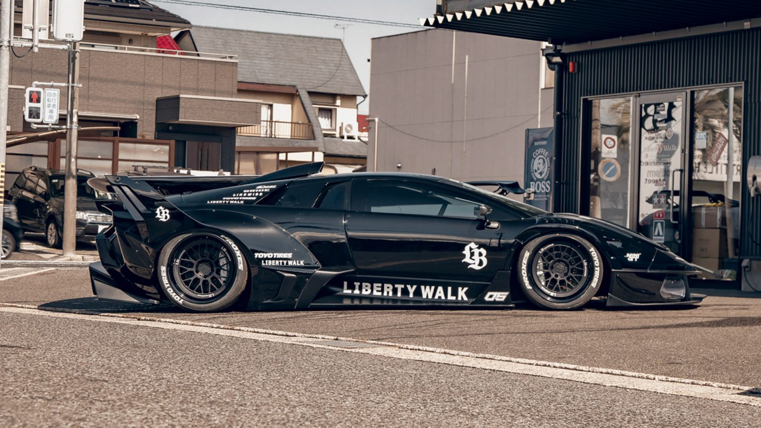 Lamborghini Murciélago LB-Silhouette WORKS GT Evo - 02