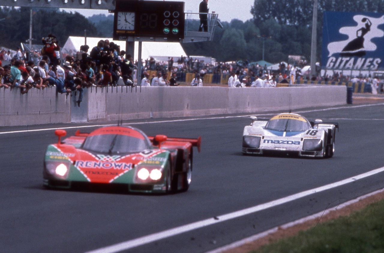 Mazda 787B - 02
