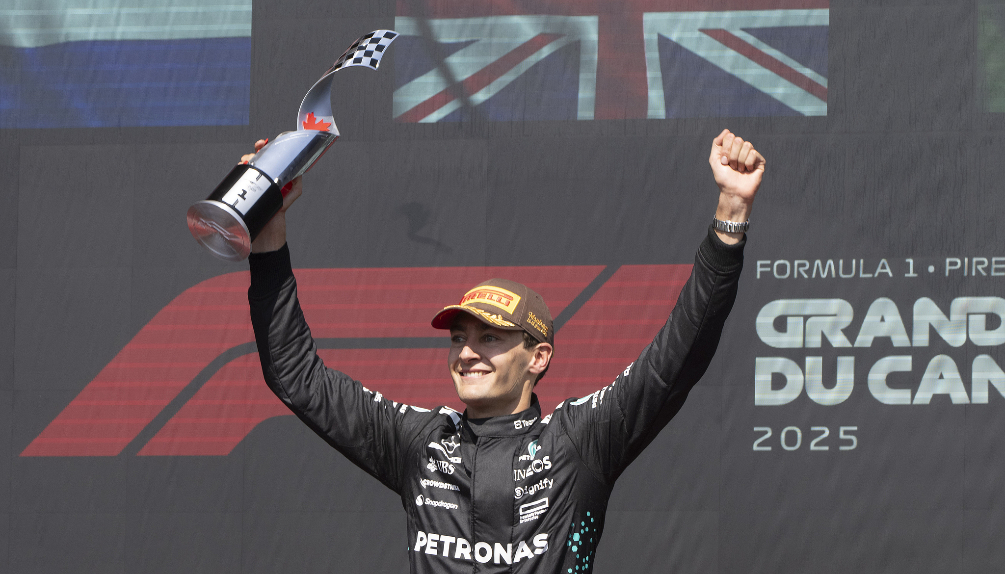 Mercedes-AMG F1 W16 / George Russell - 02